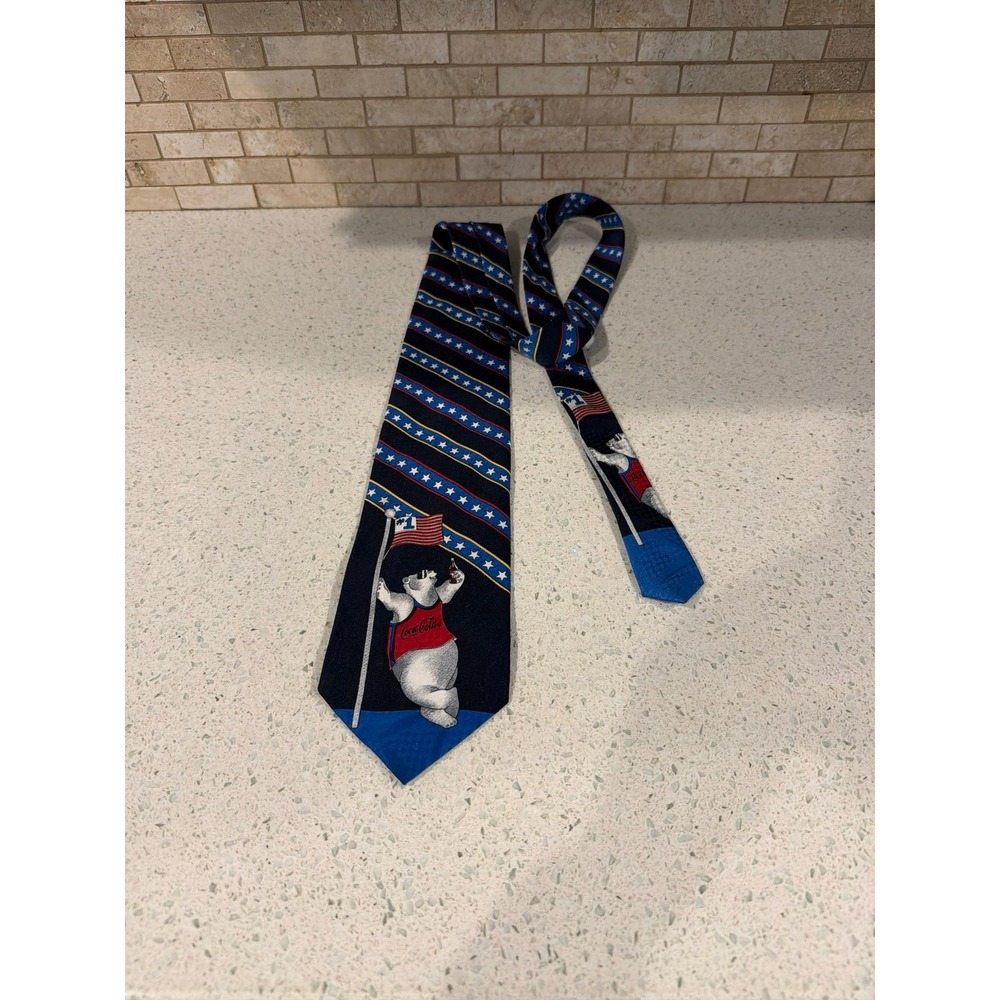 Vintage‎ Coca Cola Polar Bear Neck Tie